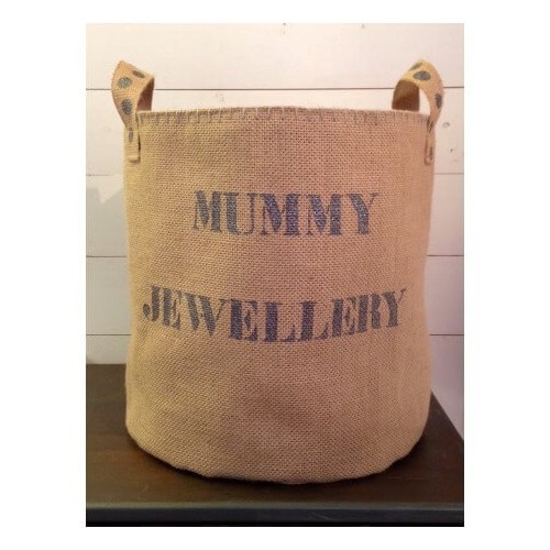 Mummy jewellery